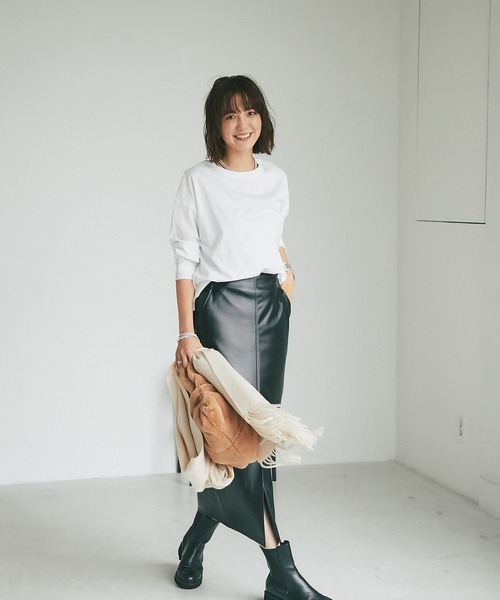 RIVE DROITE(リヴドロワ)の「透け感を抑えた快適カットソー/レイヤードロンTシャツ(Tシャツ/カットソー・レディース・グレー/ホワイト・FREE)」の17枚目の写真