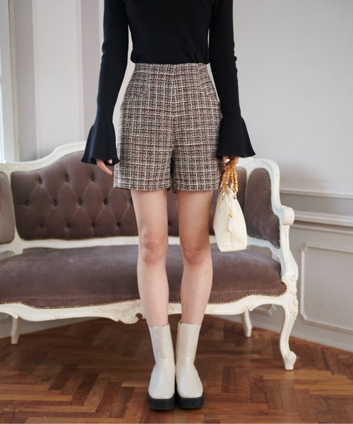 FREE'S MART（フリーズマート）の「◆ハイウエストツイードショートパンツ（その他パンツ・レディース・ブラック/ブラウン・SMALL/MEDIUM）」の16枚目の写真