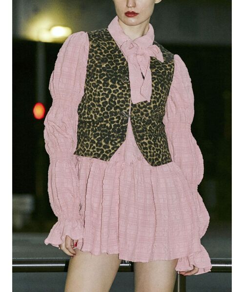 jouetie（ジュエティ）の「アシメギャザーチュニックブラウス（シャツ/ブラウス・レディース・アイボリー/ブラック/ピンク/ブルー/その他1・MEDIUM）」の20枚目の写真