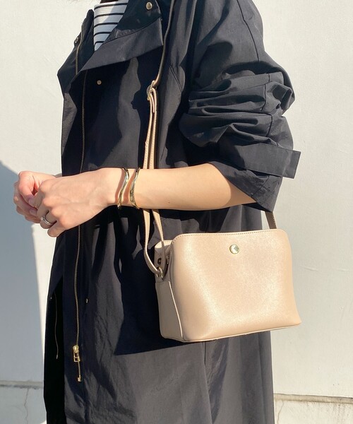 OPAQUE.CLIP(オペークドットクリップ)の「◆スクエアボックスミニショルダーバッグ(ショルダーバッグ・レディース・ベージュ/ライトグリーン/ブラック・00)」の17枚目の写真