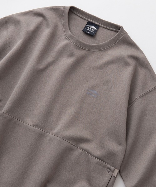 OUTDOOR PRODUCTS APPAREL(アウトドアプロダクツアパレル)の「防シワ UVカット ビッグシルエット ポンチユーティリティースウェット(スウェット・メンズ・カーキ/ブラック/オフホワイト・MEDIUM/LARGE/X-LARGE)」の3枚目の写真