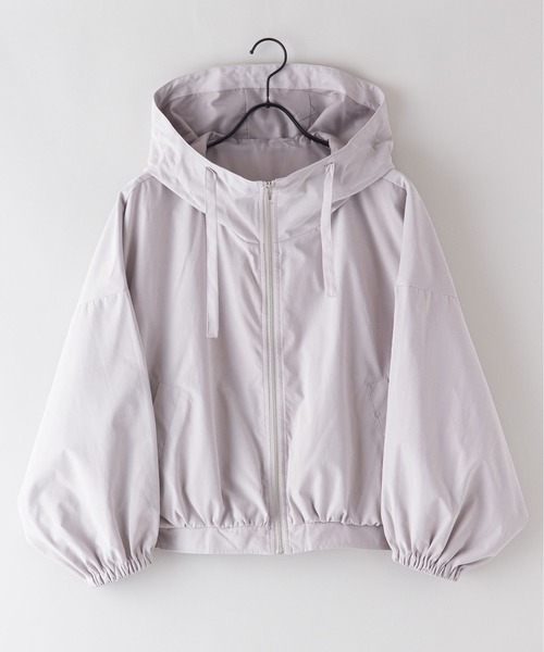 OUTDOOR PRODUCTS APPAREL（アウトドアプロダクツアパレル）の「ショート丈　バルーンスリーブ　マウンテンパーカー（マウンテンパーカー・レディース・ブラック/カーキ/ライトベージュ/アイボリー・MEDIUM）」の18枚目の写真