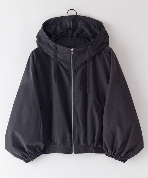 OUTDOOR PRODUCTS APPAREL（アウトドアプロダクツアパレル）の「ショート丈　バルーンスリーブ　マウンテンパーカー（マウンテンパーカー・レディース・ブラック/カーキ/ライトベージュ/アイボリー・MEDIUM）」の16枚目の写真
