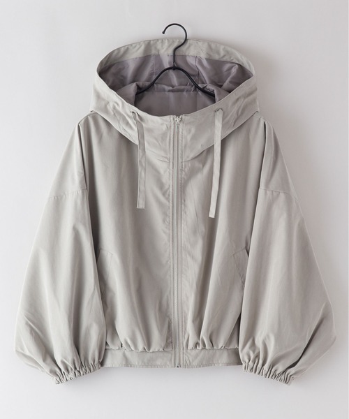 OUTDOOR PRODUCTS APPAREL（アウトドアプロダクツアパレル）の「ショート丈　バルーンスリーブ　マウンテンパーカー（マウンテンパーカー・レディース・ブラック/カーキ/ライトベージュ/アイボリー・MEDIUM）」の19枚目の写真