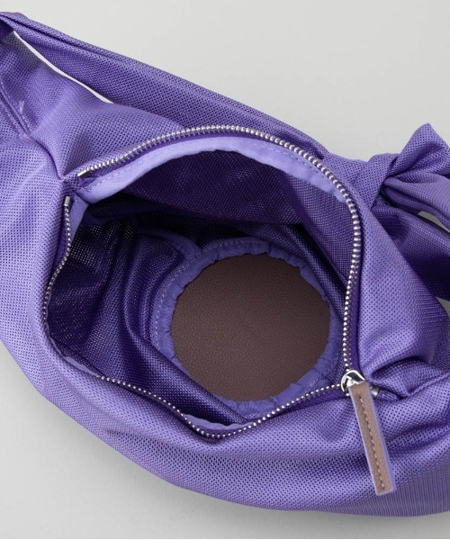 LE VERNIS（ル・ベルニ）の「LE VERNIS(ル・ベルニ)メッシュラップバッグ（ハンドバッグ・レディース・イエロー/パープル/ブラック/ベージュ・FREE）」の14枚目の写真