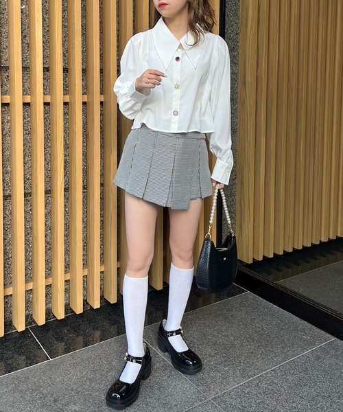 one after another NICE CLAUP（ワンアフターアナザーナイスクラップ）の「プリーツショートスカパン　2023SS（その他パンツ・レディース・ブラック/アイボリー/ブラック系その他・FREE）」の5枚目の写真