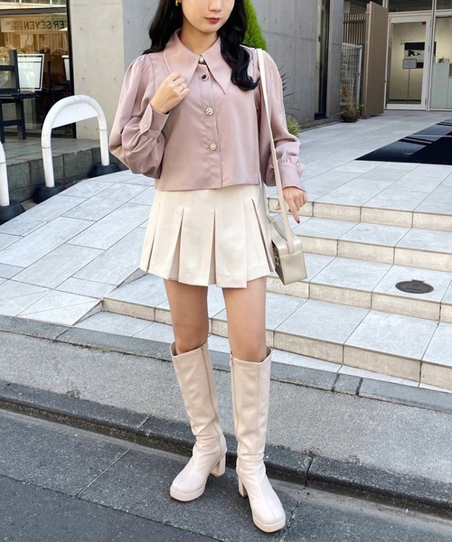 one after another NICE CLAUP（ワンアフターアナザーナイスクラップ）の「プリーツショートスカパン　2023SS（その他パンツ・レディース・ブラック/アイボリー/ブラック系その他・FREE）」の6枚目の写真