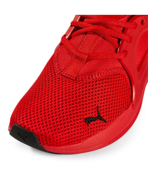 PUMA（プーマ）の「PUMA プーマ ユニセックス ソフトライド エンゾ エヴォ ランニングシューズ（スニーカー・メンズ・レッド/ブラック×グレー・22.0cm/22.5cm/23.0cm/23.5cm/24.0cm/24.5cm/25.0cm/25.5cm/26.0cm/26.5cm/27.0cm/27.5cm/28.0cm/28.5cm/29.0cm/29.5cm/30.0cm）」の4枚目の写真
