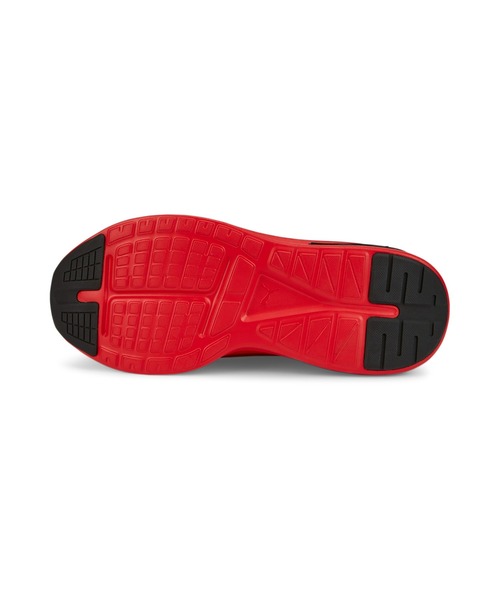 PUMA（プーマ）の「PUMA プーマ ユニセックス ソフトライド エンゾ エヴォ ランニングシューズ（スニーカー・メンズ・レッド/ブラック×グレー・22.0cm/22.5cm/23.0cm/23.5cm/24.0cm/24.5cm/25.0cm/25.5cm/26.0cm/26.5cm/27.0cm/27.5cm/28.0cm/28.5cm/29.0cm/29.5cm/30.0cm）」の8枚目の写真