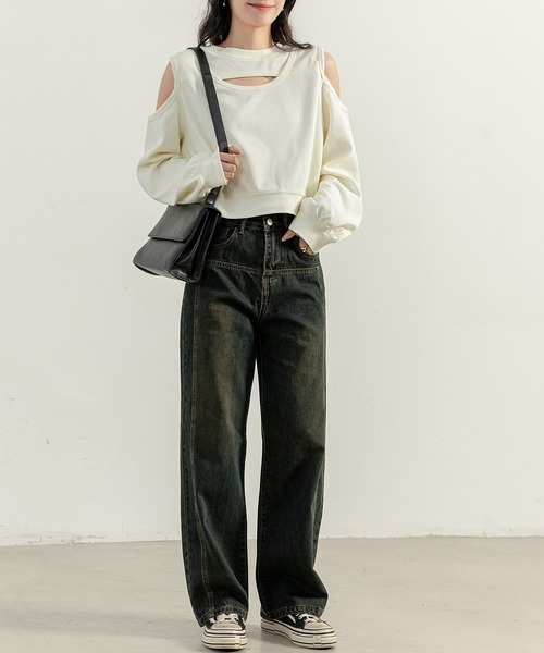 DAY CLOSET（デイ クローゼット）の「レディース オープンショルダーカットアウトスウェット（スウェット・レディース・ホワイト/ブルー/カーキブラウン・ONE SIZE）」の18枚目の写真