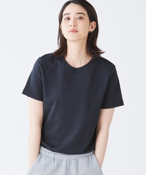 L.L.Bean(エルエルビーン)の「エル・エル・ビーン・ティ、半袖 クルーネック 米国フィット・レギュラー(Tシャツ/カットソー・レディース・ラベンダー/ホワイト/ピンク/ブルー/ブラック/ネイビー/パープル系・SMALL/MEDIUM/LARGE/X-SMALL)」の2枚目の写真