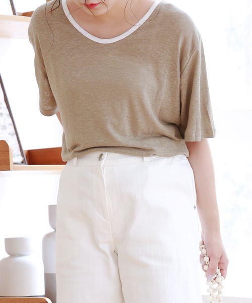 Isn't She?(イズントシー)の「パイピングポイントTシャツ(Tシャツ/カットソー・レディース・ホワイト/キャメル・FREE)」の4枚目の写真