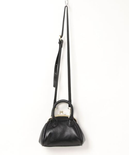 Q(キュー)の「がま口ミニバッグ(ショルダーバッグ・レディース・黄緑系/ピンクベージュ/ブラック/マスタード/アイボリー・ONE SIZE)」の6枚目の写真