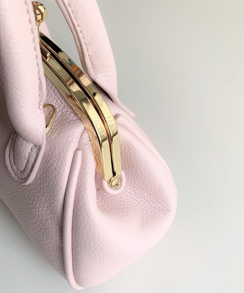 Q(キュー)の「がま口ミニバッグ(ショルダーバッグ・レディース・黄緑系/ピンクベージュ/ブラック/マスタード/アイボリー・ONE SIZE)」の10枚目の写真