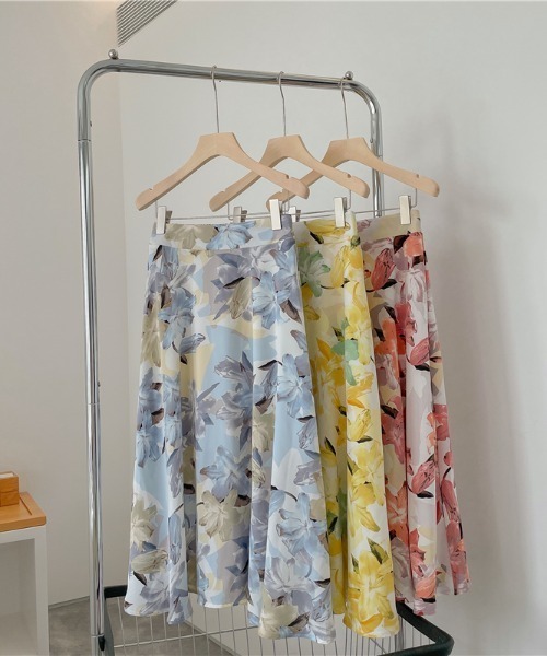 緊急セール【D&G】フラワーデザインフレアドレス★送料関税込 STYLE + PLUS フラワーボックス 赤 | 株式会社WGD京都
