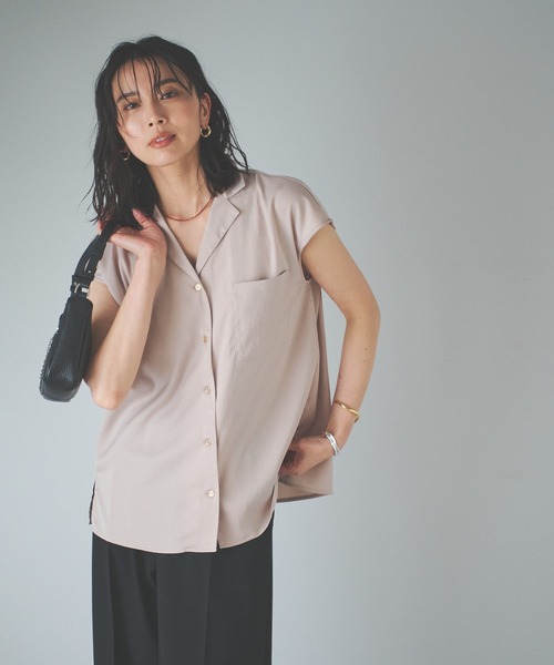 RIVE DROITE(リヴドロワ)の「マストで取り入れたい/ボリュームサークルピアス(ピアス(両耳用)・レディース・シルバー/ゴールド・FREE)」の4枚目の写真