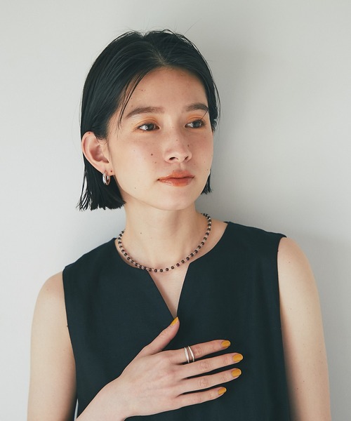 RIVE DROITE(リヴドロワ)の「マストで取り入れたい/ボリュームサークルピアス(ピアス(両耳用)・レディース・シルバー/ゴールド・FREE)」の5枚目の写真