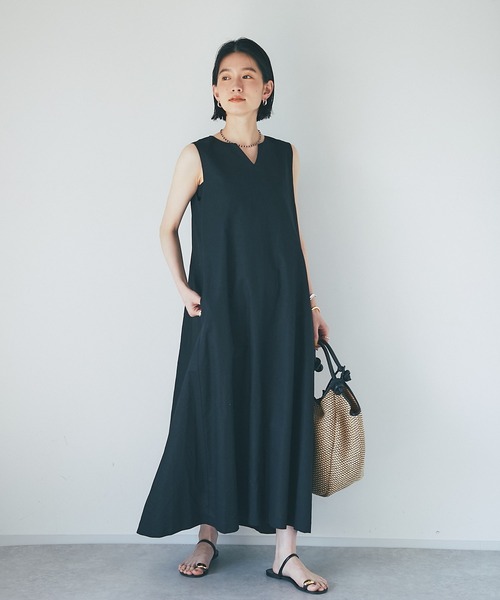 RIVE DROITE(リヴドロワ)の「マストで取り入れたい/ボリュームサークルピアス(ピアス(両耳用)・レディース・シルバー/ゴールド・FREE)」の7枚目の写真