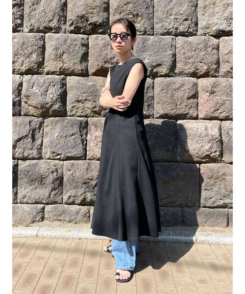 Ungrid(アングリッド)の「【WEB限定】ワッフルカットフレアワンピース(ワンピース・レディース・ブラック/ブルー/オフホワイト/ピンク・FREE)」の10枚目の写真