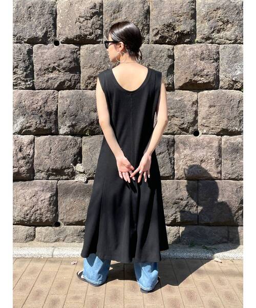 Ungrid(アングリッド)の「【WEB限定】ワッフルカットフレアワンピース(ワンピース・レディース・ブラック/ブルー/オフホワイト/ピンク・FREE)」の11枚目の写真