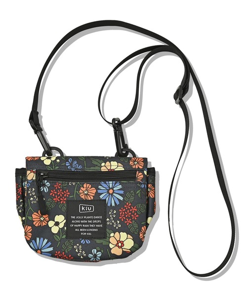 KiU(キウ)の「600D ウォーターリペレントショルダーポーチ(ショルダーバッグ・レディース・ブラック/キャメル/レオパード/アニマル/カラフル・FREE)」の22枚目の写真