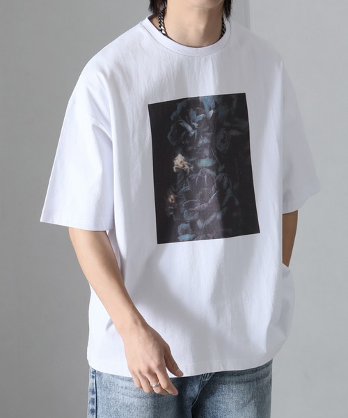 welise（ウェライズ）の「【welise/ウェライズ】HQクリアコットンファブリック  モードプリント オーバーサイズ半袖Tシャツ（Tシャツ/カットソー・メンズ・ブラック/ホワイト/ホワイト系その他2/ブラック系その他2/ホワイト系その他/ブラック系その他/ブラック系その他3/ホワイト系その他3/ブラック系その他4/ブラック系その他5/ホワイト系その他4/ホワイト系その他5・L/M/S）」の6枚目の写真