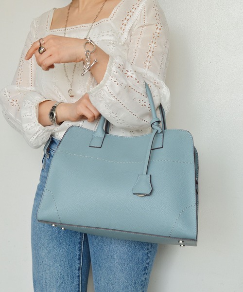 styiro（スタイロ）の「【軽量】2way ステッチエアリートートバッグ ショルダー付き/A4サイズ（ビジネスバッグ・レディース・ブラック/ブルー/ベージュ系その他/キャメル/アイボリー/ベージュ/ネイビー/ブラウン・FREE）」の11枚目の写真