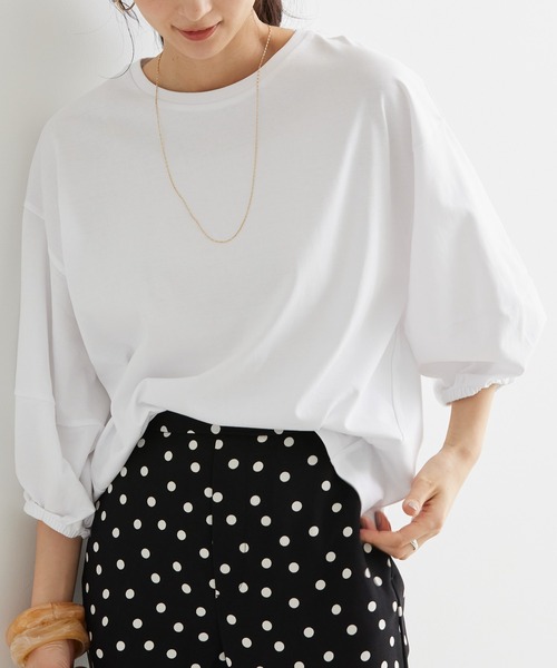 AMERICAN HOLIC(アメリカンホリック)の「袖ボリューム半袖カットプルオーバー(Tシャツ/カットソー・レディース・ブラック/オフホワイト/イエロー/サックスブルー・L/M)」の2枚目の写真