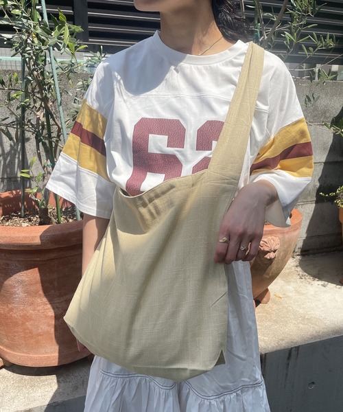 AS KNOW AS plus（アズノゥアズプラス）の「ワンハンドルショルダーバッグ（ショルダーバッグ・レディース・チャコールグレー/ピンク/ライトグリーン/ベージュ・FREE）」の3枚目の写真