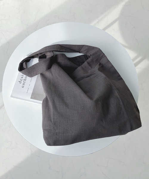 AS KNOW AS plus（アズノゥアズプラス）の「ワンハンドルショルダーバッグ（ショルダーバッグ・レディース・チャコールグレー/ピンク/ライトグリーン/ベージュ・FREE）」の8枚目の写真