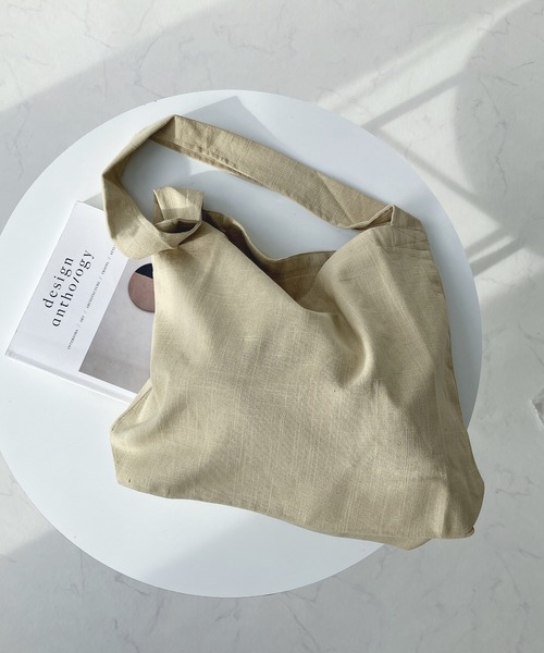 AS KNOW AS plus（アズノゥアズプラス）の「ワンハンドルショルダーバッグ（ショルダーバッグ・レディース・チャコールグレー/ピンク/ライトグリーン/ベージュ・FREE）」の6枚目の写真