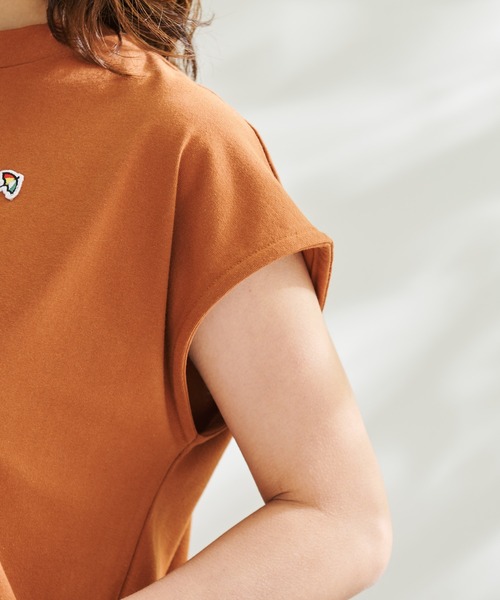 Arnold Palmer(アーノルドパーマー)の「USAコットン フレンチスリーブ チュニック(チュニック・レディース・ホワイト/ネイビー/ブラウン・L/S/M)」の6枚目の写真