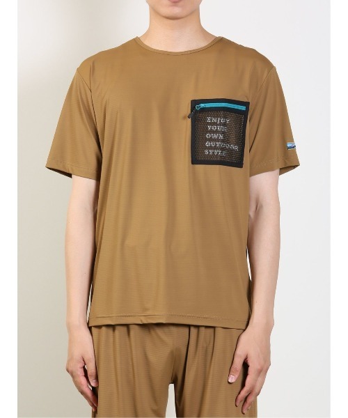 TAKA-Q（タカキュー）の「【WEB限定販売】Holidayout 冷感メッシュ ポケットT(セットアップ可能)（Tシャツ/カットソー・メンズ・イエロー/カーキ/ブラック・MEDIUM/LARGE/X-LARGE）」の18枚目の写真