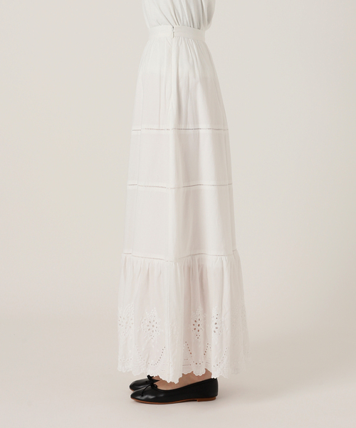 【完売品】Charles Chaton bow パンツ 34 ホワイト White Bow Cap-Toe Kitten-Heel Slingback Pumps - CHARLES