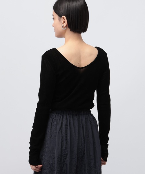 A part by(アパートバイ)の「シアーベロアカットソー_長袖(Tシャツ/カットソー・レディース・ブラック/グレー系その他/ブルー/オフホワイト/ブラック系その他2/カーキ/ブラウン/ピンク系その他2・FREE)」の22枚目の写真