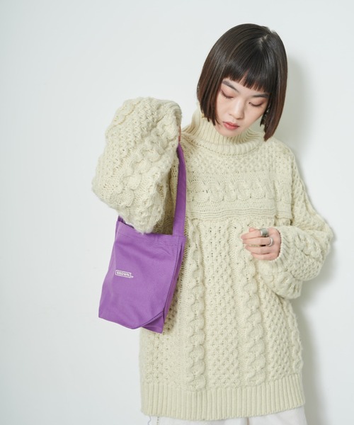 THEATRE PRODUCTS（シアタープロダクツ）の「コットンキャンバスハンドバッグ（ハンドバッグ・レディース・ブルー/ピンク/イエロー/パープル/ブラック・FREE）」の4枚目の写真