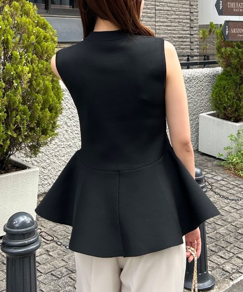 INGNI（イング）の「ペプラムノースリニット（ニット/セーター・レディース・ボルドー/ブラック/オフホワイト・M）」の8枚目の写真