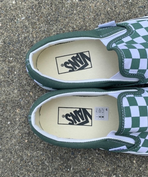 VANS(バンズ)の「【VANS】ヴァンズ CLASSIC SLIP-ON クラシック スリッポン(スリッポン・メンズ・グリーン・28/27)」の8枚目の写真