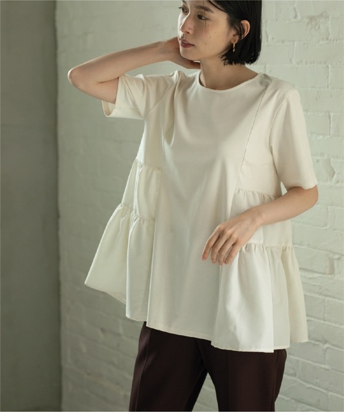 OPAQUE.CLIP(オペークドットクリップ)の「◆Aラインティアードカットソー/シルク調コットン【洗濯機洗い可】(Tシャツ/カットソー・レディース・ブラック/オフホワイト/グリーン/ボルドー・36/38/40/42)」の2枚目の写真