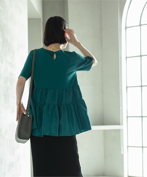 OPAQUE.CLIP(オペークドットクリップ)の「◆Aラインティアードカットソー/シルク調コットン【洗濯機洗い可】(Tシャツ/カットソー・レディース・ブラック/オフホワイト/グリーン/ボルドー・36/38/40/42)」の11枚目の写真