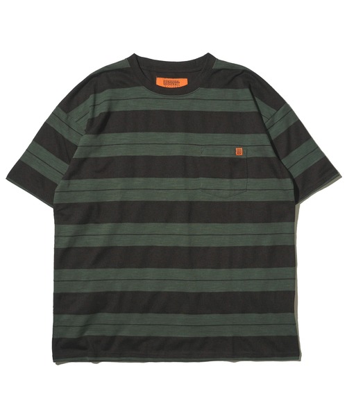 UNIVERSAL OVERALL(ユニバーサルオーバーオール)の「【UNIVERSAL OVERALL】 RETRO BORDER POCKET TEE / レトロボーダーポケットTシャツ(Tシャツ/カットソー・メンズ・アイボリー/ブラック/グリーン・MEDIUM/LARGE/X-LARGE)」の6枚目の写真