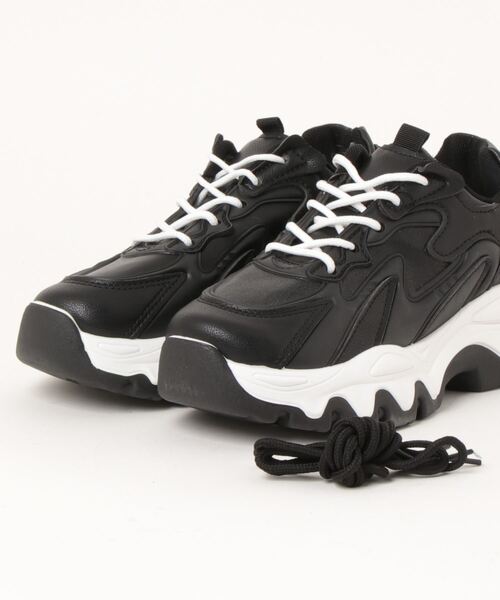 Shoes in Closet（シューズインクローゼット）の「厚底 ウェーブソール