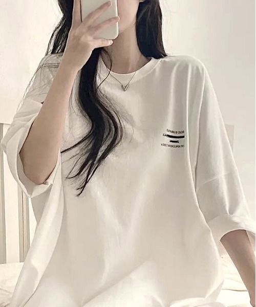 SHEENA（シーナ）の「綿100％、バックロゴプリントBIGＴシャツ（Tシャツ/カットソー・レディース・ホワイト/ブルー系その他/ブラック/チャコールグレー・M）」の7枚目の写真