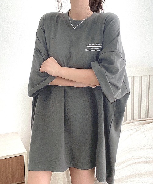 SHEENA（シーナ）の「綿100％、バックロゴプリントBIGＴシャツ（Tシャツ/カットソー・レディース・ホワイト/ブルー系その他/ブラック/チャコールグレー・M）」の15枚目の写真