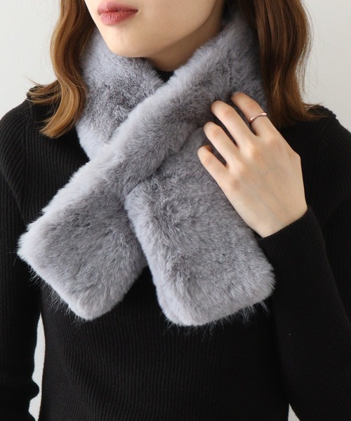 FUNALIVE(ファンアライブ)の「PAGE ONE 差し込みフェイクファーミニティペット(ネックウォーマー/スヌード・レディース・チャコール/ベージュ/グレー/モカ/ブルー/チャコールグレー/ライトグレー/チョコ/ライトベージュ/ブルー系1/アイボリー/グレー系その他/グレー系その他2・FREE)」の12枚目の写真