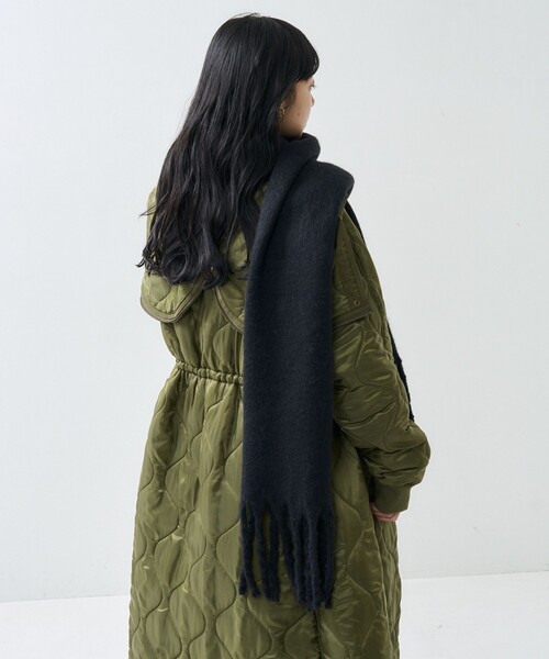 FREAK'S STORE（フリークスストア）の「ボリューム フリンジ マフラー（マフラー・レディース・ブラック/オフホワイト/ピンク/ブルー・ONE SIZE）」の20枚目の写真