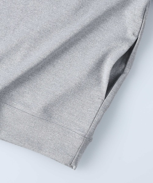 CAMP7（キャンプセブン）の「【CAMP7】バッグエンボスロゴフードスウェットパーカー（パーカー・メンズ・ブラック/オフホワイト/グレー・XL/M/S/L）」の10枚目の写真