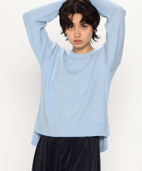 COMME CA ISM(コムサイズム)の「クルーネック カラーニット(ニット/セーター・レディース・パープル系/グリーン/ベージュ/ブラック/サックスブルー/チャコール/グレー/ブルー/ホワイト/ピンク・MEDIUM/LARGE)」の18枚目の写真