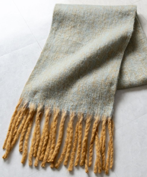 me+em select（ミームセレクト）の「※【 ３color 】ふわふわバイカラーフリンジボリュームマフラー（マフラー・レディース・オレンジ/ブルー/ミント・FREE）」の5枚目の写真