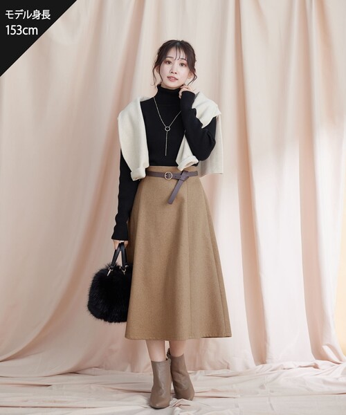 Tiaclasse（ティアクラッセ）の「ウール調フレアスカート（スカート・レディース・パープル/ベージュ/チャコールグレー・L/S/M）」の22枚目の写真